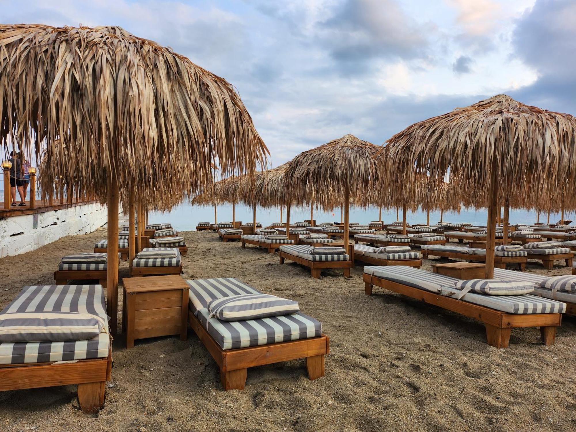 Supreme Beach Apartments Балчик Экстерьер фото